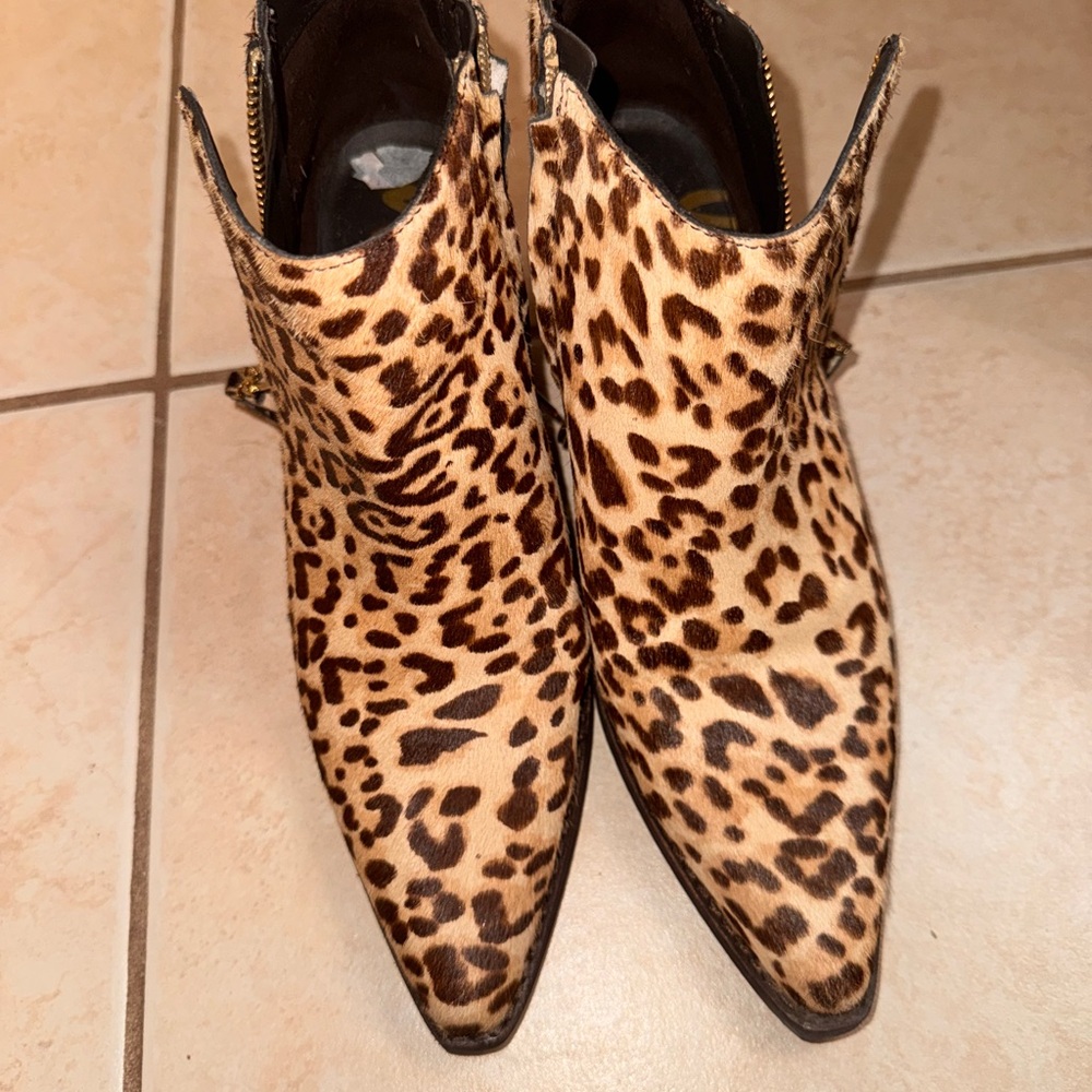 Sam Edelman Leopard LeatherBoots/ Booties